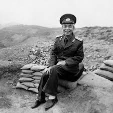 VÕ ĐẠI TƯỚNG VỚI ĐIỆN BIÊN PHỦ